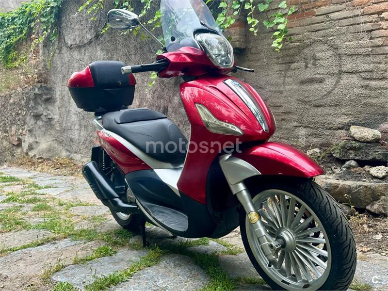Piaggio Beverly 125 – Vista 15