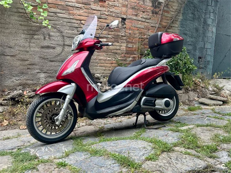 Piaggio Beverly 125 – Vista 3