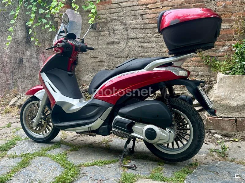 Piaggio Beverly 125 – Vista 9