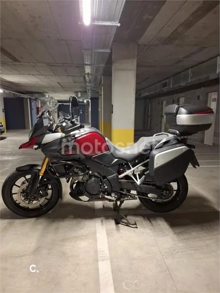 Suzuki V-Strom 1000 – Vista 4
