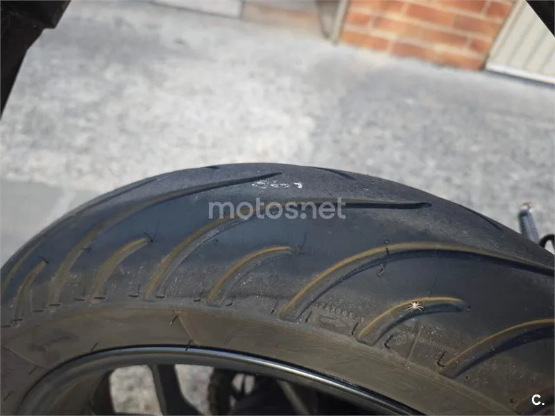 Yamaha MT-03 – Vista 14