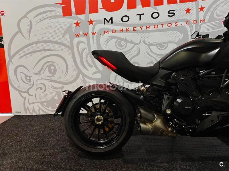Ducati Diavel – Vista 14