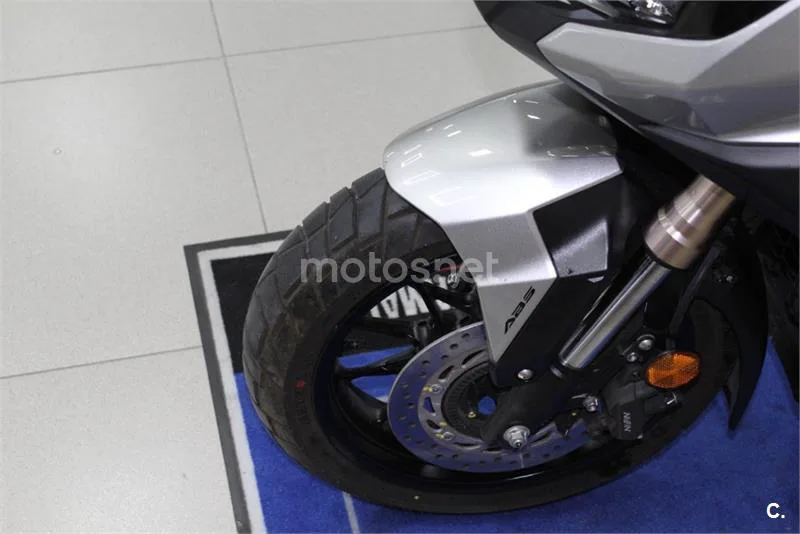 Honda ADV 350 – Vista 12