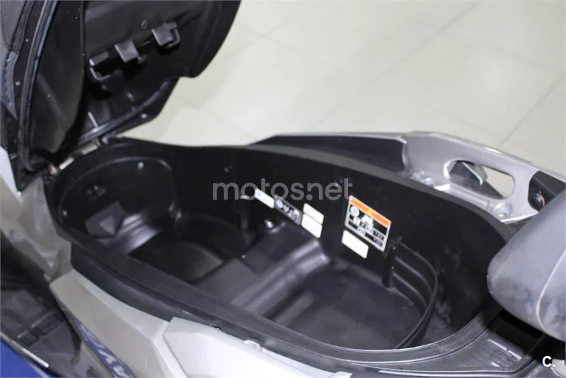 Honda ADV 350 – Vista 10