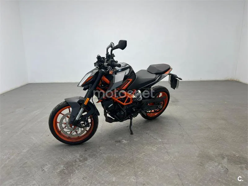KTM 125 – Vista 4