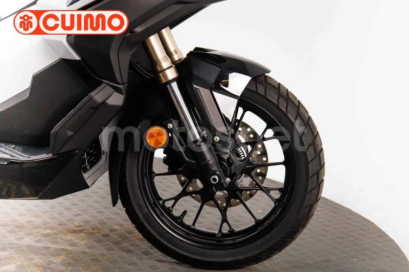 Honda ADV 350 – Vista 12