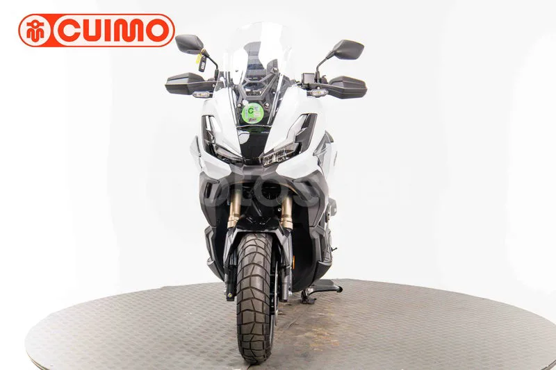 Honda ADV 350 – Vista 10