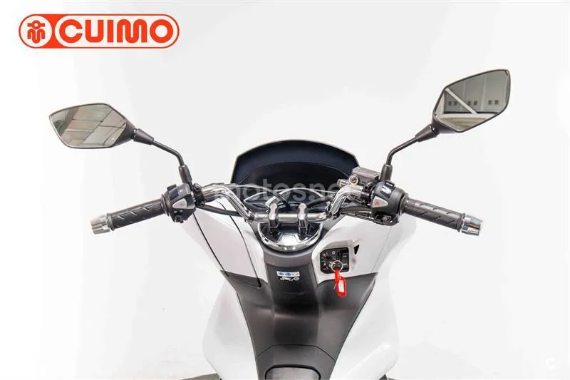 Honda PCX 125 – Vista 17