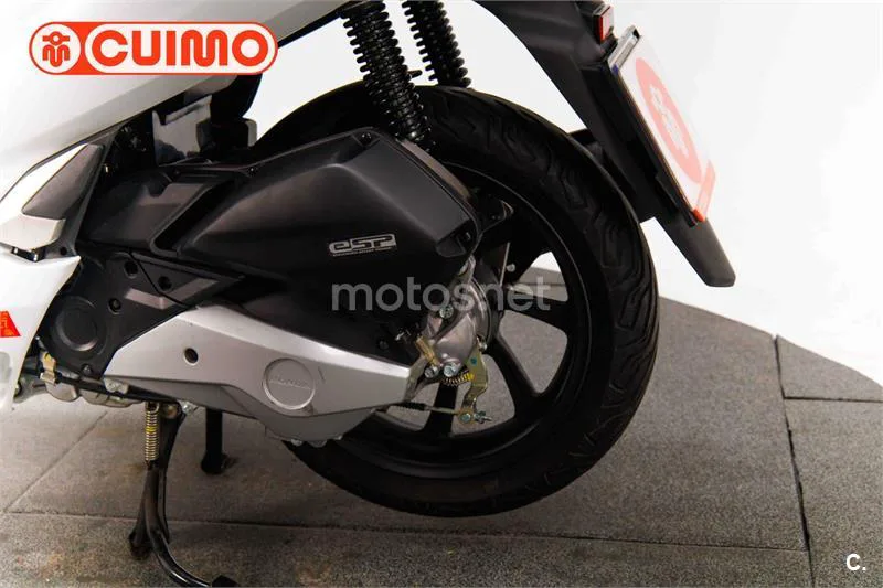 Honda PCX 125 – Vista 18