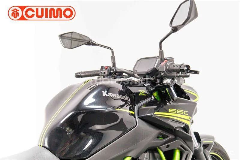 Kawasaki Z650 – Vista 17