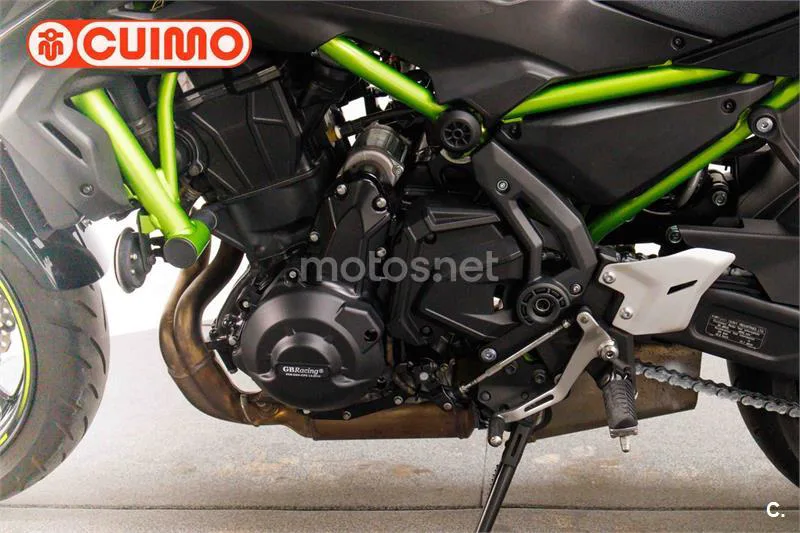 Kawasaki Z650 – Vista 21