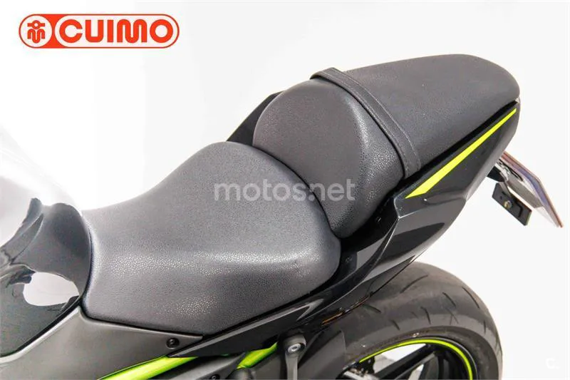 Kawasaki Z650 – Vista 23