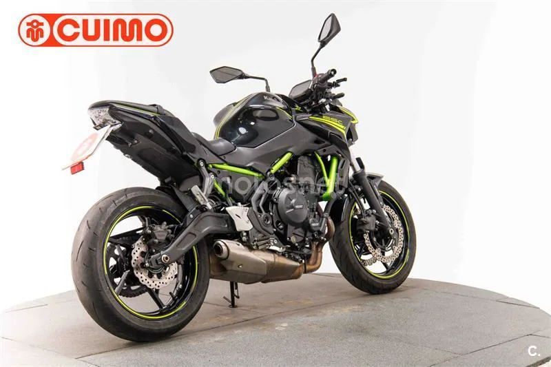Kawasaki Z650 – Vista 4