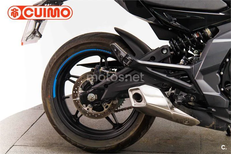 CFMOTO 650NK – Vista 16