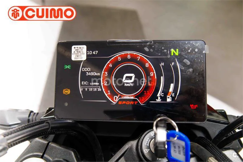 CFMOTO 650NK – Vista 26