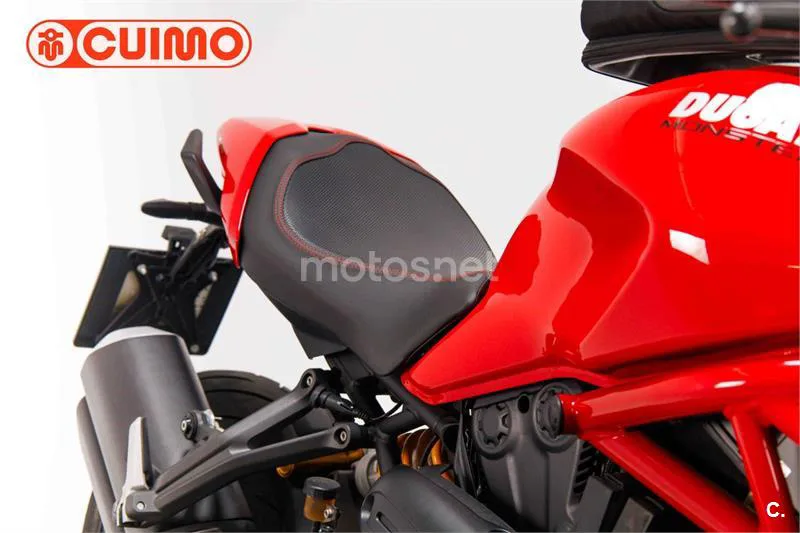 Ducati Monster 1200 S – Vista 12