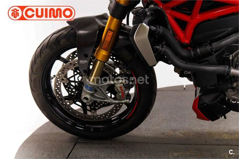 Ducati Monster 1200 S – Vista 21