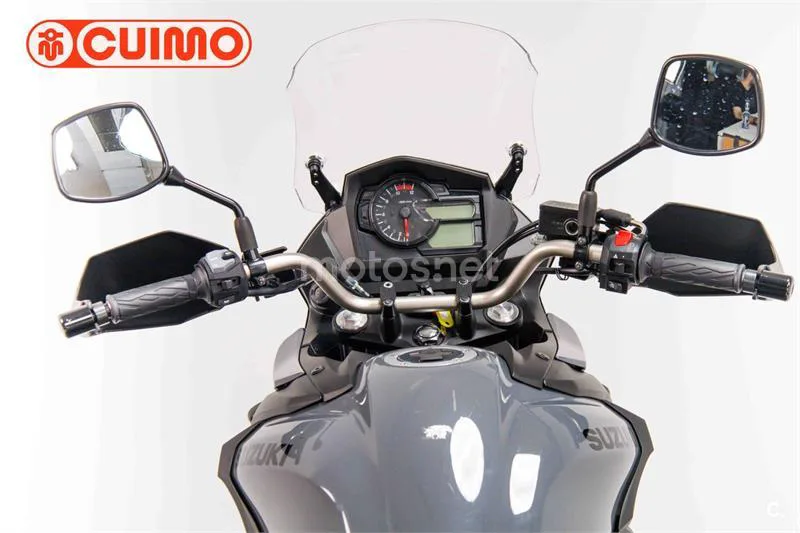 Suzuki V-Strom 650 – Vista 21