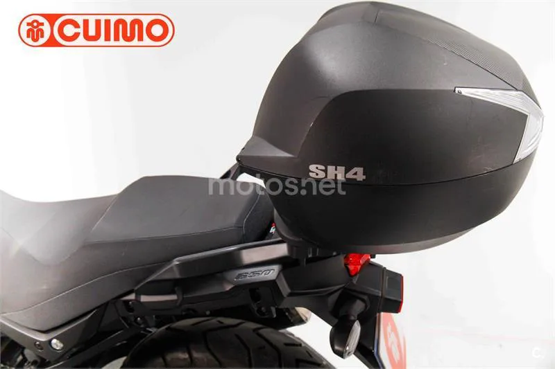 Suzuki V-Strom 650 – Vista 22