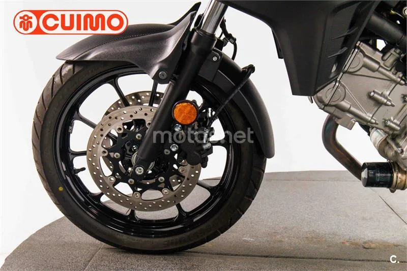 Suzuki V-Strom 650 – Vista 24