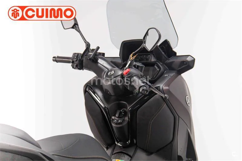 Yamaha XMAX 300 – Vista 15