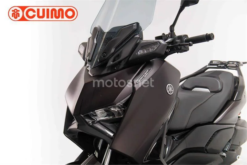 Yamaha XMAX 300 – Vista 21