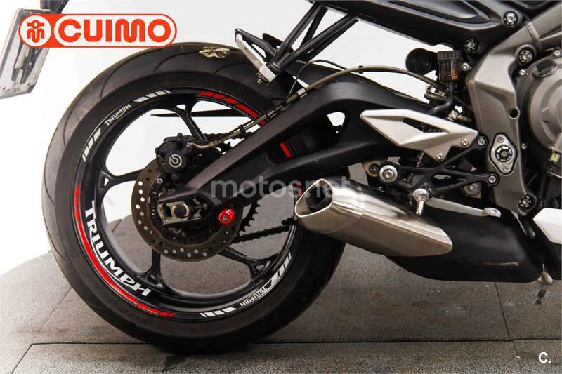 Triumph Street Triple – Vista 14