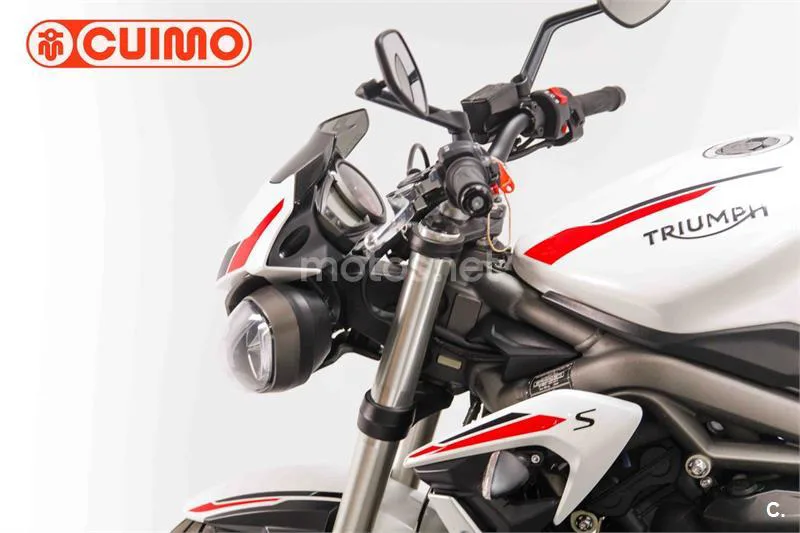 Triumph Street Triple – Vista 20