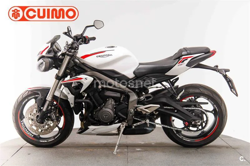 Triumph Street Triple – Vista 8