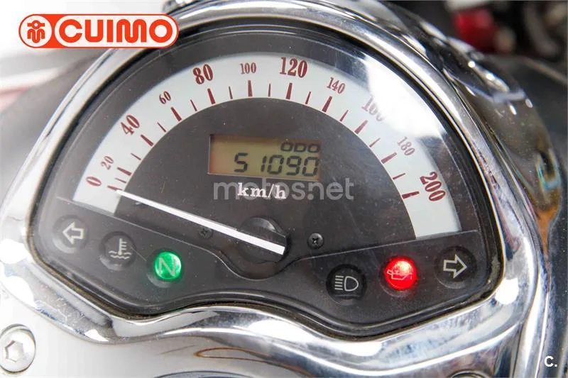 Honda VT 750 C Shadow – Vista 26