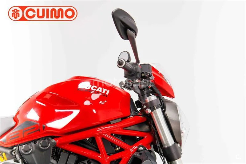 Ducati Monster 821 – Vista 14