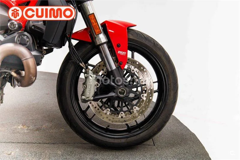 Ducati Monster 821 – Vista 15