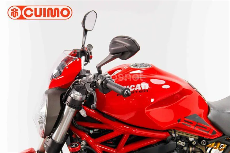 Ducati Monster 821 – Vista 23
