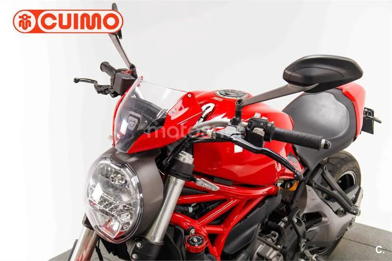 Ducati Monster 821 – Vista 29