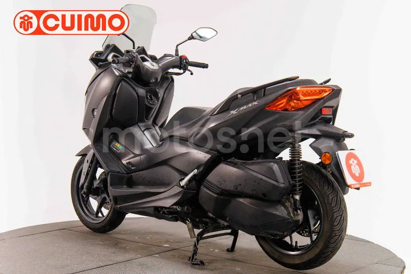 Yamaha XMAX 300 – Vista 6