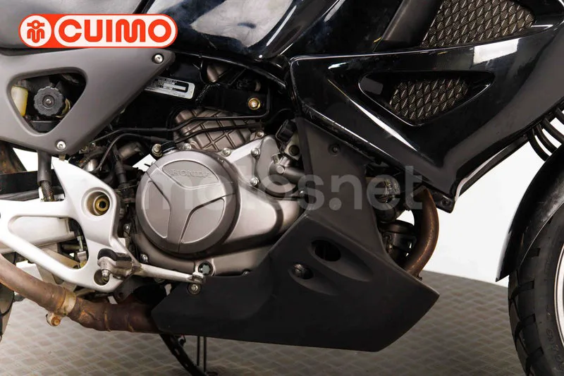 Honda XL 1000 V Varadero – Vista 13