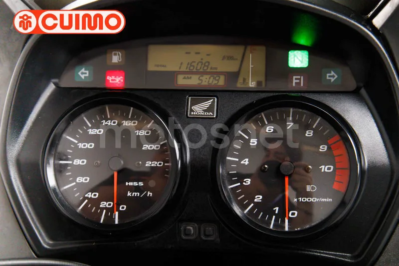 Honda XL 1000 V Varadero – Vista 24