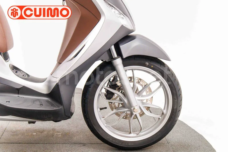 Piaggio Medley – Vista 14