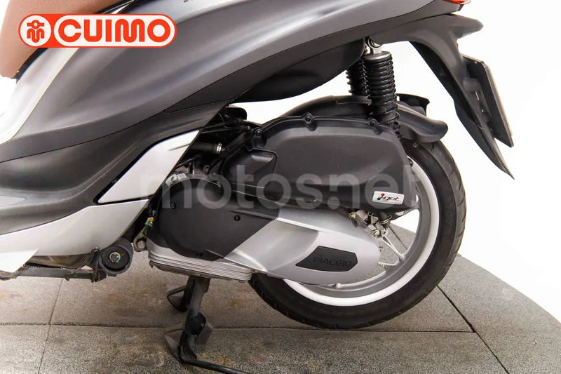 Piaggio Medley – Vista 22