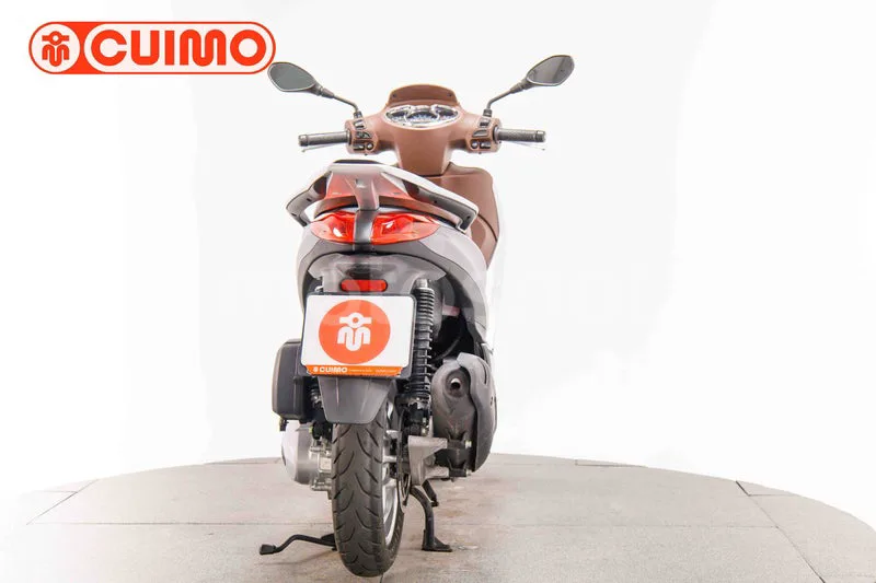 Piaggio Medley – Vista 5