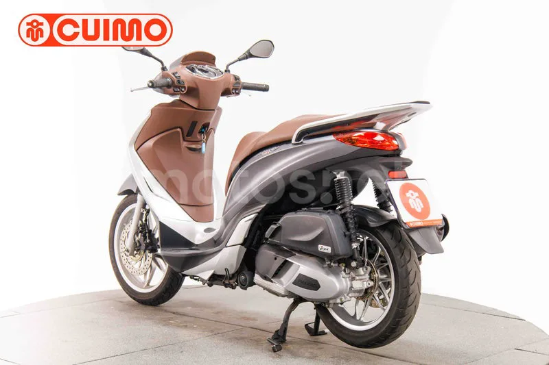 Piaggio Medley – Vista 6
