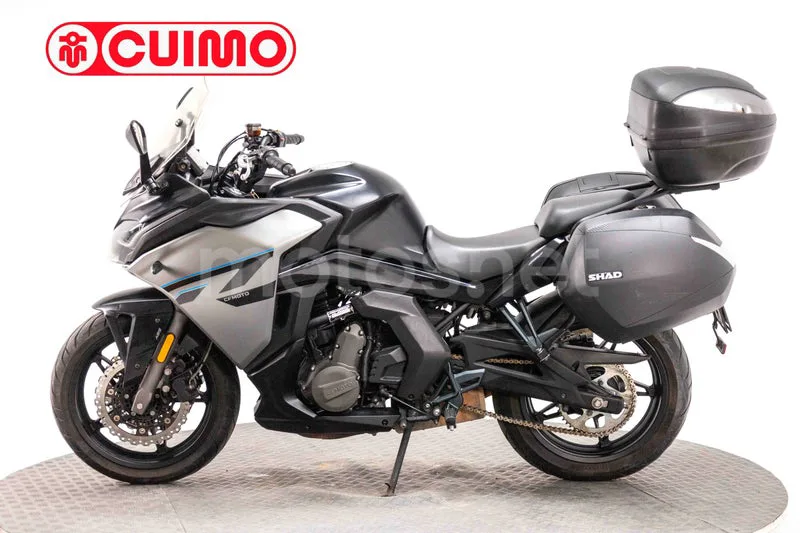 CFMOTO 650GT – Vista 30