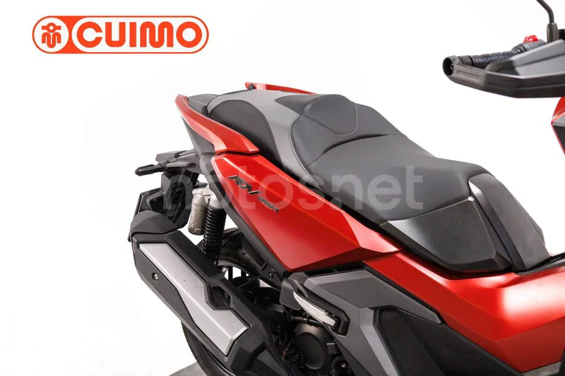 Honda ADV 350 – Vista 4