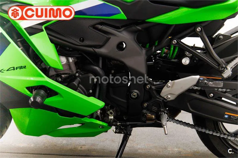 Kawasaki Ninja ZX-4RR – Vista 19