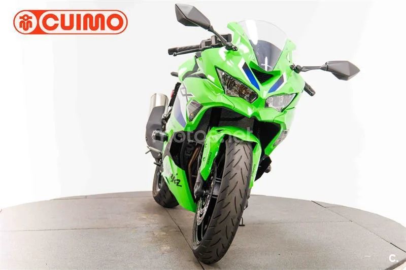 Kawasaki Ninja ZX-4RR – Vista 10
