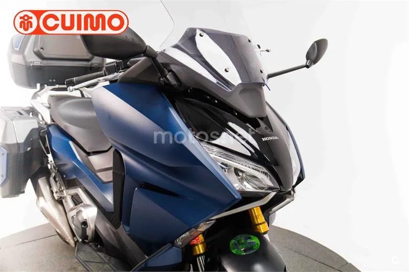 Honda Forza 750 – Vista 11