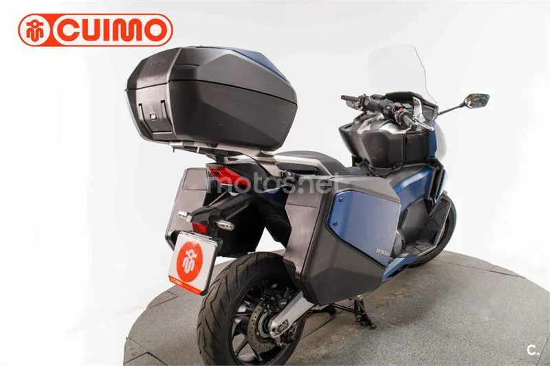 Honda Forza 750 – Vista 16