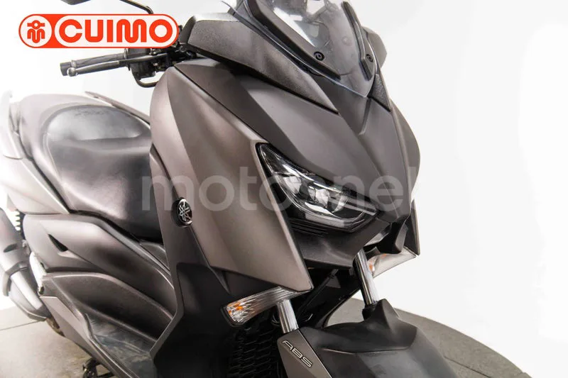 Yamaha XMAX 300 – Vista 11
