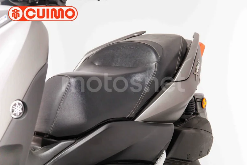 Yamaha XMAX 300 – Vista 22