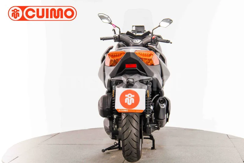 Yamaha XMAX 300 – Vista 5